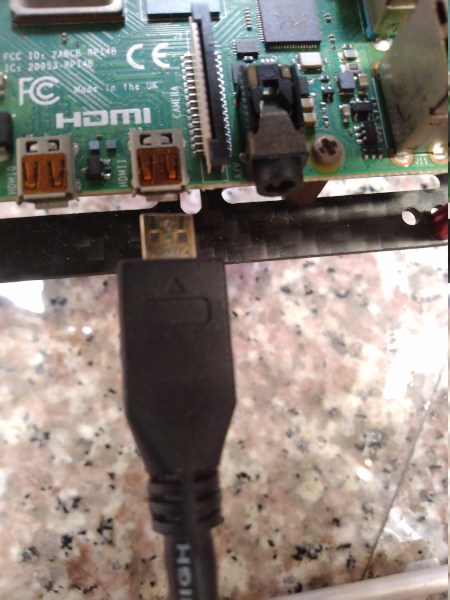 樹莓派連接 micro HDMI